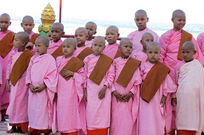 Novice nuns in Sagaing