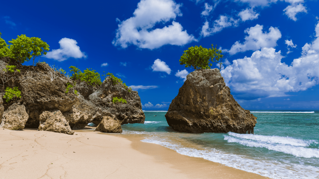 Bingin Beach, Uluwatu Bali, Indonesia