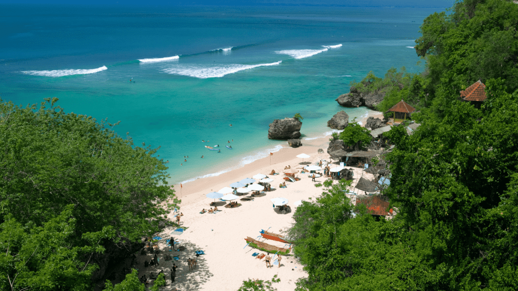 Padang Padang Beach, Uluwatu Bali, Indonesia