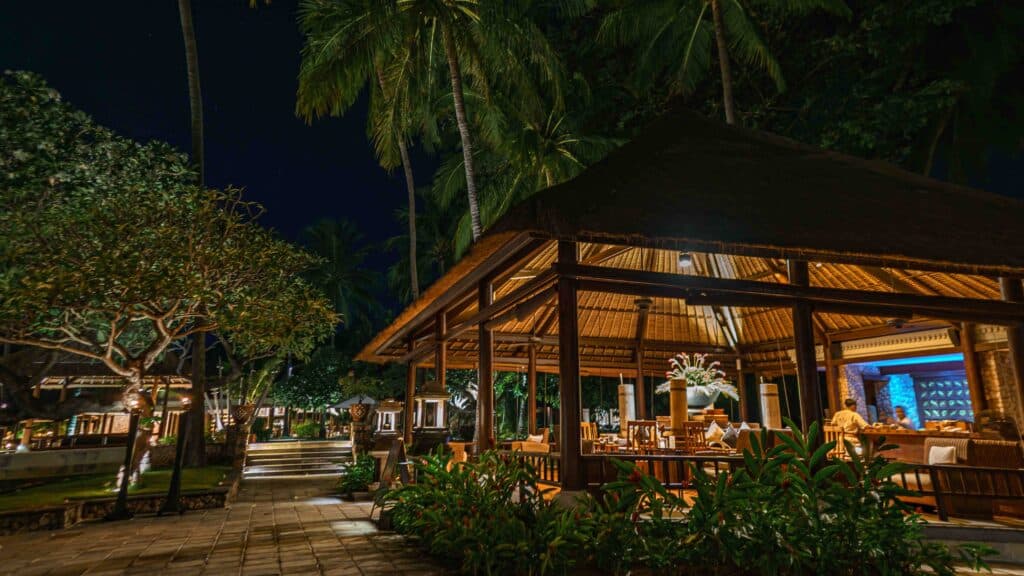 The Oberoi Beach Resort Lombok - Tokek Bar