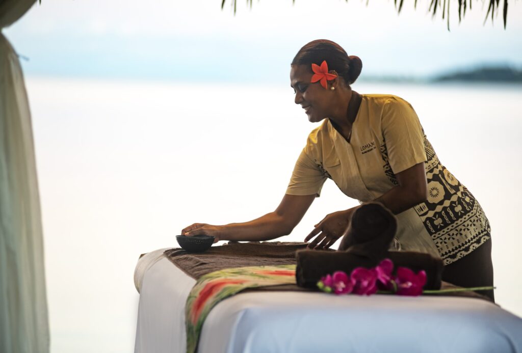 Lomani Island Resort & Spa_Activities_Massage